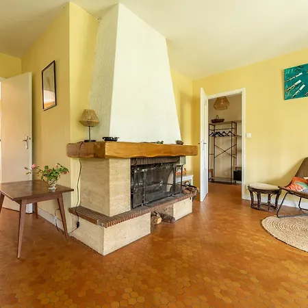 Holiday home Cantebos - Maison Avec 3800 M² De Jardin