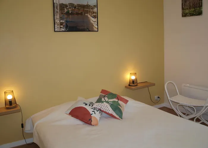 Casa de Férias Cantebos - Maison Avec 3800 M² De Jardin *